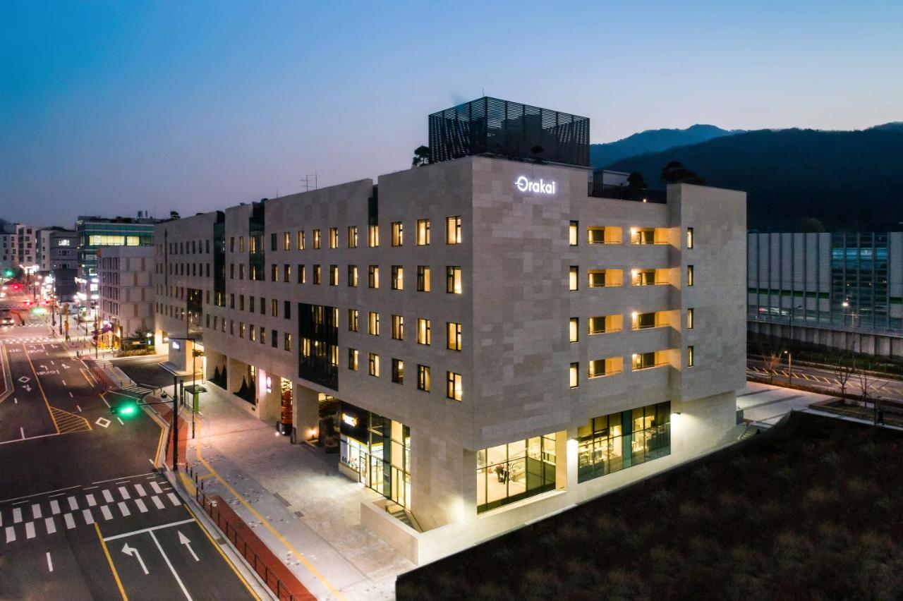 Orakai Cheonggyesan Hotel, BW Premier Collection Сеул Экстерьер фото